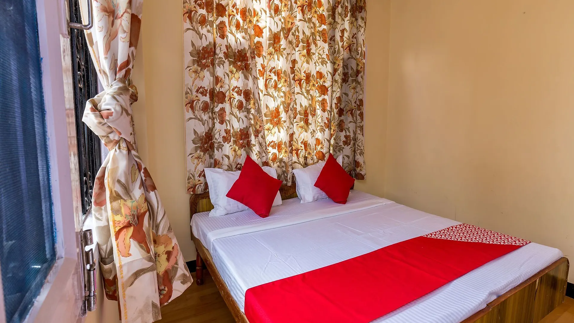 Apartment Oyo 12685 Home 2Bhk Sankat Mochan Shimla India